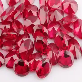 माणिक्य रत्न: जानिए इसके लाभ, सूर्य को मजबूत करने का महत्व और चमकदार किस्मत